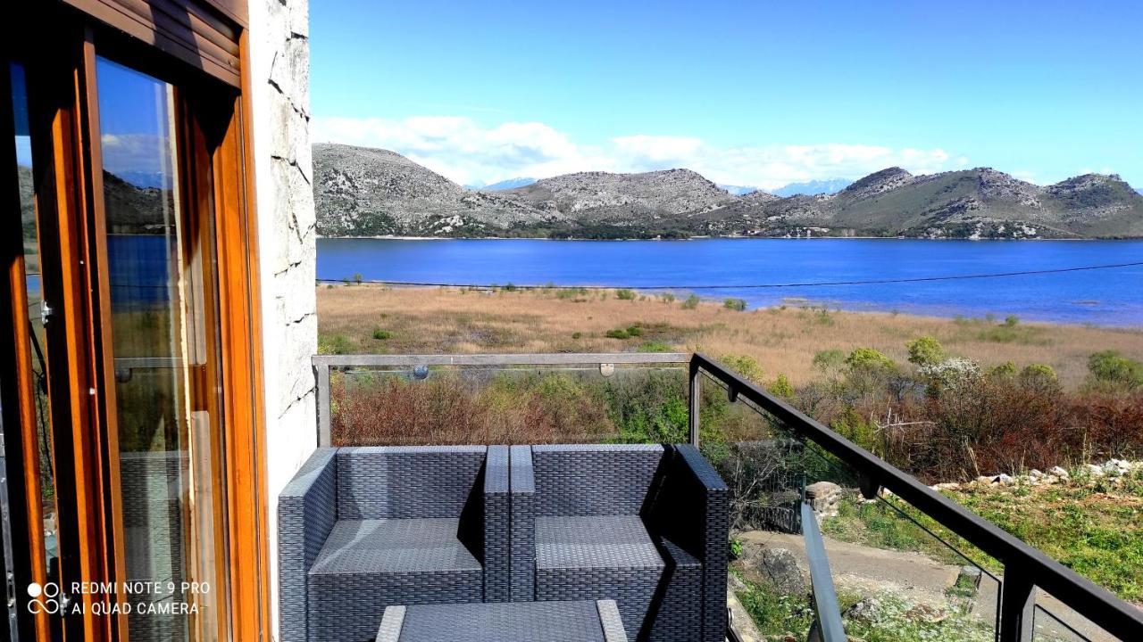 Haustor With Skadar View *
