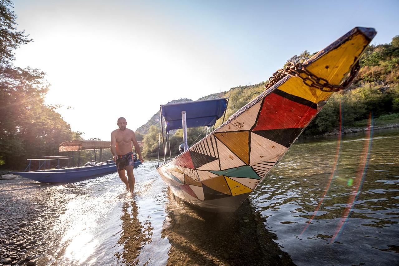 בית נופש Haustor With Skadar View *