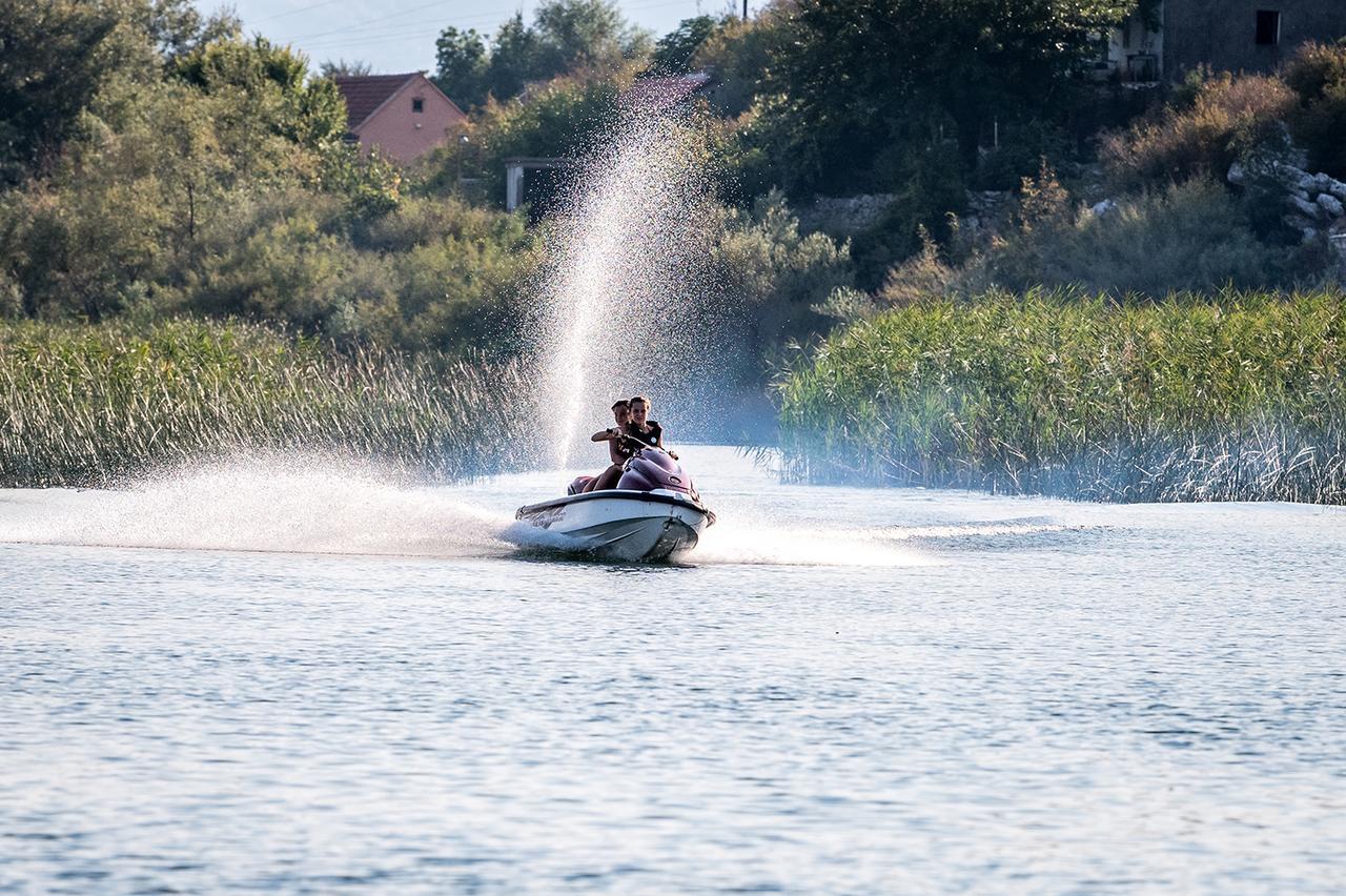בית נופש Haustor With Skadar View פודגוריצה
